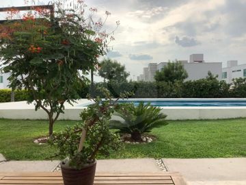 Casa en condominio en venta en Fraccionamiento Real de Oaxtepec
