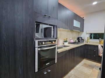 Casa en condominio en venta en Fraccionamiento Real de Oaxtepec