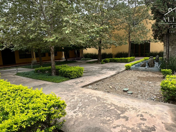 Quinta o Centro en el Uro, Carretera Nacional
