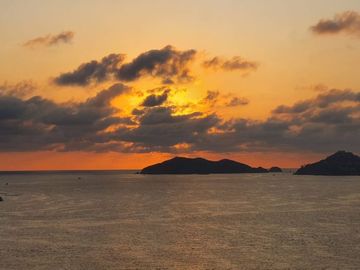 Tu departamento frente al mar en la bahía de Acapulco!