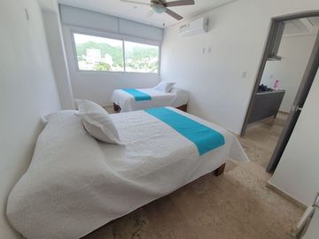Tu departamento frente al mar en la bahía de Acapulco!