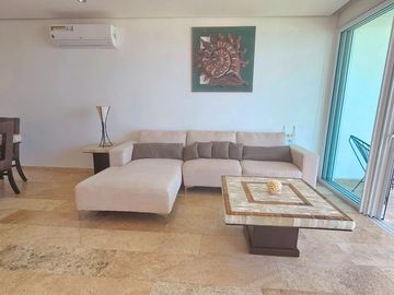 Tu departamento frente al mar en la bahía de Acapulco!