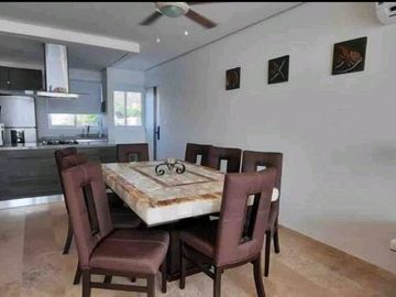 Tu departamento frente al mar en la bahía de Acapulco!