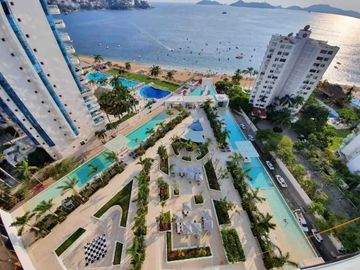 Tu departamento frente al mar en la bahía de Acapulco!
