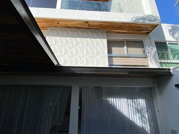 CASA EN VENTA O RENTA  EN LA ISLA (PRIVADA TENERIFE) EN CULIACÁN SINALOA