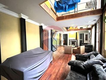 Propiedad comercial Hostal. Metro República
