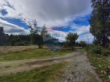 Parcela con Cabaña. Comuna de Los lagos. Loa Ríos.