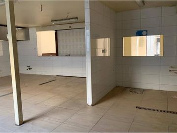 EXCELENTE UBICACION PROPIEDAD COMERCIAL SANTIAGO