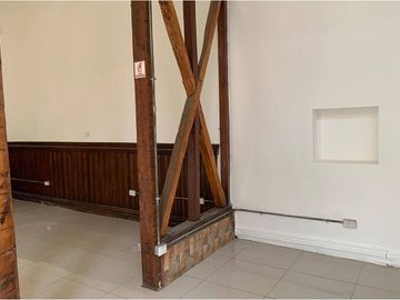 EXCELENTE UBICACION PROPIEDAD COMERCIAL SANTIAGO