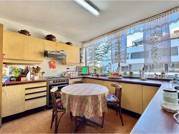 Providencia, 175 MT cuadrados para remodelar.