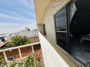 Vendo casa sola, en San Luis Tlaxialtemalco, Xochimilco, Ciudad de México.