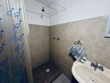 Vendo casa sola, en San Luis Tlaxialtemalco, Xochimilco, Ciudad de México.