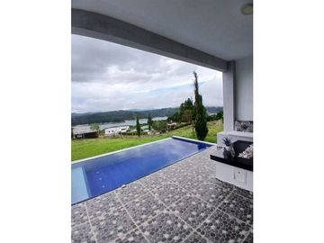VENTA CASA CAMPESTRE LAGO CALIMA 4HB 3BÑ 1000M2 DARIEN
