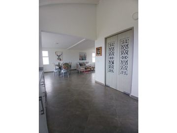 VENTA CASA CAMPESTRE LAGO CALIMA 4HB 3BÑ 1000M2 DARIEN