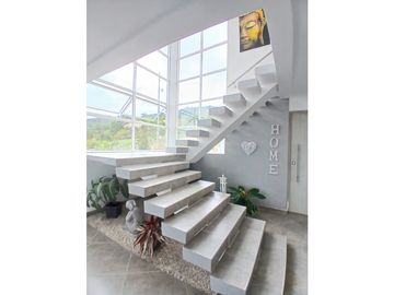 VENTA CASA CAMPESTRE LAGO CALIMA 4HB 3BÑ 1000M2 DARIEN