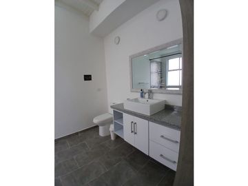 VENTA CASA CAMPESTRE LAGO CALIMA 4HB 3BÑ 1000M2 DARIEN