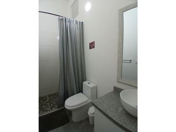 VENTA CASA CAMPESTRE LAGO CALIMA 4HB 3BÑ 1000M2 DARIEN