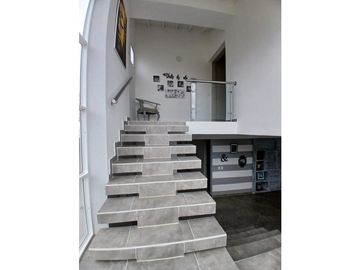 VENTA CASA CAMPESTRE LAGO CALIMA 4HB 3BÑ 1000M2 DARIEN