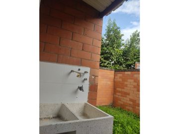 VENTA CASA CIUDAD COUNTRY TUCAN 3HB 3BÑ 1PP 132M2 JAMUNDI
