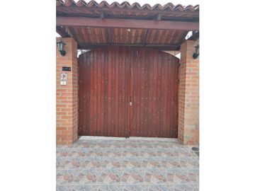 VENTA CASA CAMPESTRE ROZO 3HB 2BÑ 2PP PALMIRA