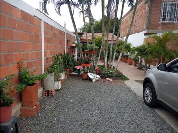 VENTA CASA CAMPESTRE ROZO 3HB 2BÑ 2PP PALMIRA