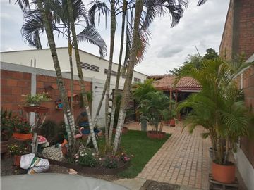 VENTA CASA CAMPESTRE ROZO 3HB 2BÑ 2PP PALMIRA