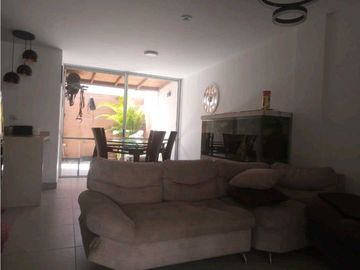 CASA CIUDAD COUNTRY KINKINA 3HB 2BÑ 1EST 1PQC 103M2 JAMUND
