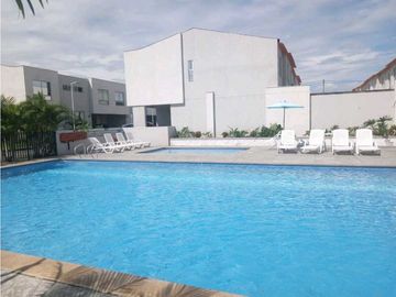 CASA CIUDAD COUNTRY KINKINA 3HB 2BÑ 1EST 1PQC 103M2 JAMUND