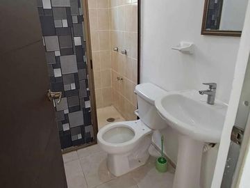 Oportunidad / Casa en Venta en Fracc. las Américas 2 / 3hab / 2 baños/ balcon
