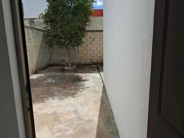 Oportunidad / Casa en Venta en Fracc. las Américas 2 / 3hab / 2 baños/ balcon