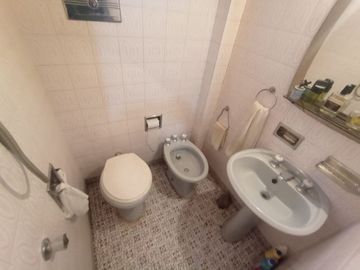 Venta Casa 3 ambientes cochera y patio Ramos Mejia