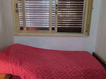 Venta Casa 3 ambientes cochera y patio Ramos Mejia