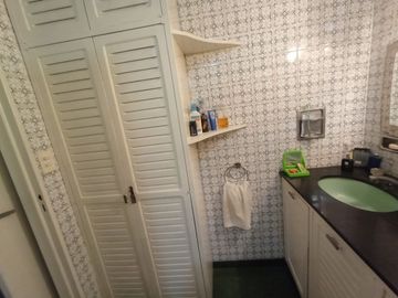 Venta Casa 3 ambientes cochera y patio Ramos Mejia