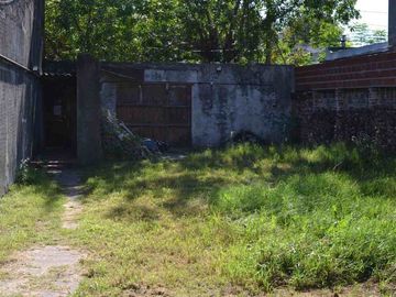 Venta casa lote propio de 520m2 a reciclar Sarandí