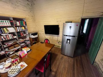 Venta casa lote propio de 520m2 a reciclar Sarandí