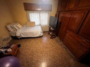 Venta casa lote propio de 520m2 a reciclar Sarandí