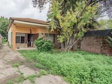 VENTA CASA REFACCIONAR, TRISTÁN SUAREZ