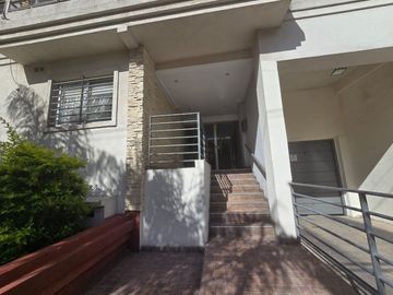 VENTA DEPARTAMENTO DOS AMBIENTES RAMOS MEJIA