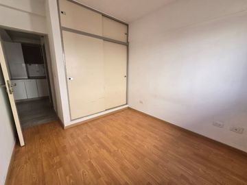 VENTA DEPARTAMENTO DOS AMBIENTES RAMOS MEJIA