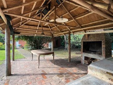 CASA QUINTA A VALOR TERRENO APTO CREDITO EN GARÍN