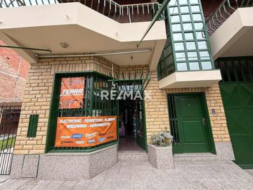 Casa 3 dormis + local + galpon en venta Neuquen