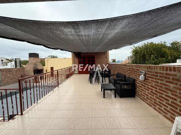 Casa 3 dormis + local + galpon en venta Neuquen
