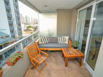 VENTA SEMIPISO DE 2 DORMI y COCHERA CONSTITUYENTES