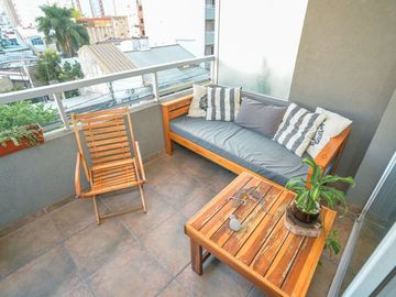VENTA SEMIPISO DE 2 DORMI y COCHERA CONSTITUYENTES