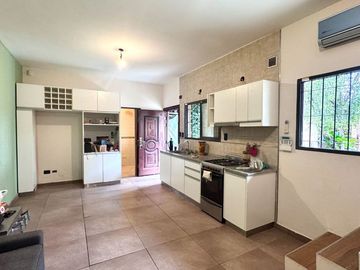 CASA EN VENTA 3 AMBIENTES GLEW PILETA APTO CREDITO
