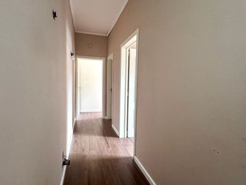 CASA EN VENTA 3 AMBIENTES GLEW PILETA APTO CREDITO