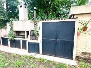 CASA EN VENTA 3 AMBIENTES GLEW PILETA APTO CREDITO