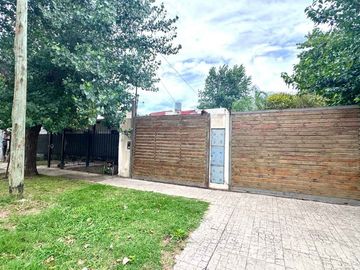 CASA EN VENTA 3 AMBIENTES GLEW PILETA APTO CREDITO