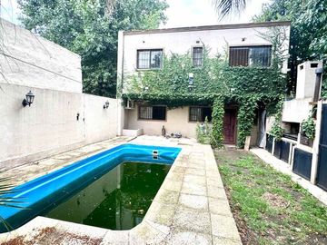 CASA EN VENTA 3 AMBIENTES GLEW PILETA APTO CREDITO
