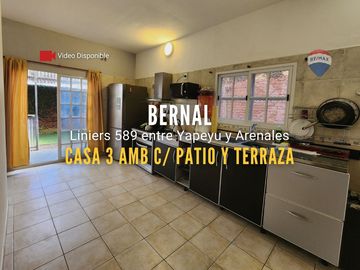 VENTA CASA 3 AMB C/ PATIO EN BERNAL - APTO CREDITO